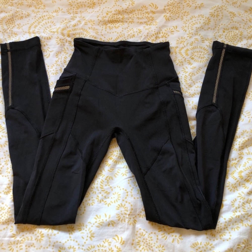lululemon black leggings